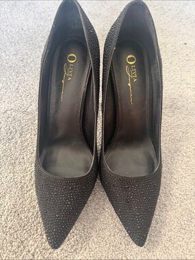 Olivia Pointed-Toe Black Crystal Pumps